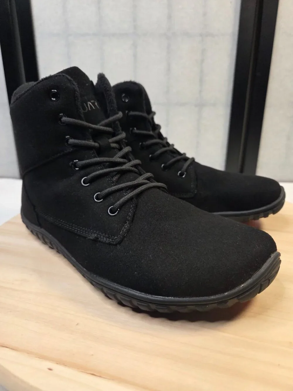 Saguaro Ambition 1 Black Barefoot Lined Microfiber Boots Women EU 40 / US 9.5